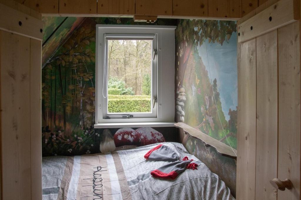 Groepsaccommodatie Kom In De Bedstee Sprookje 빈터스빅 외부 사진